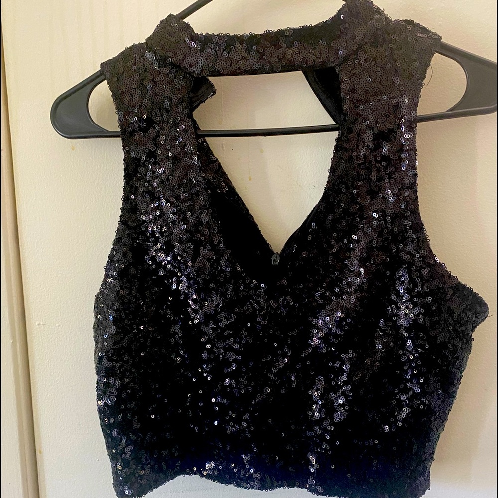 Black Fashionnova top! Only used once!!!